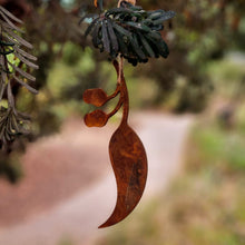 Load image into Gallery viewer, Gumleaf Decoration